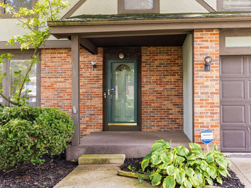4131 Spring Flower Court, Columbus, OH 43230 Photo 2