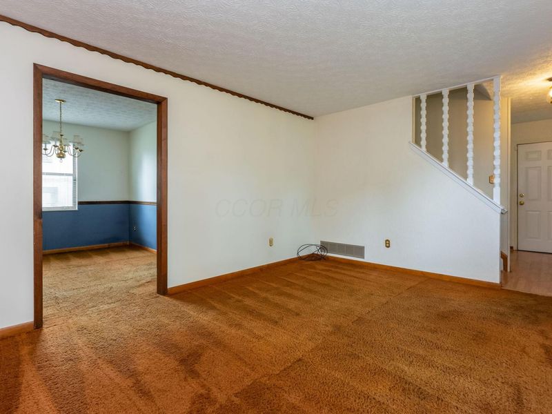 4131 Spring Flower Court, Columbus, OH 43230 Photo 6