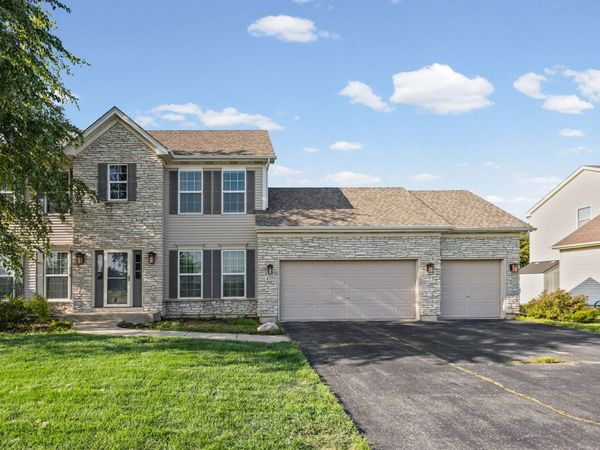 435 Shadow Wood Drive , Yorkville, IL 60560