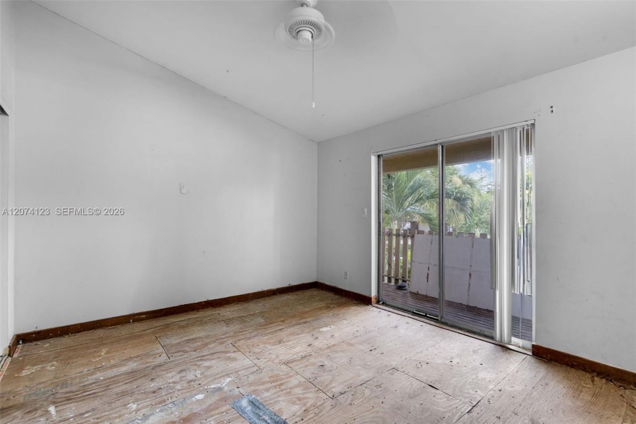 3711 Riverside Dr , Coral Springs, FL 33065 Photo
