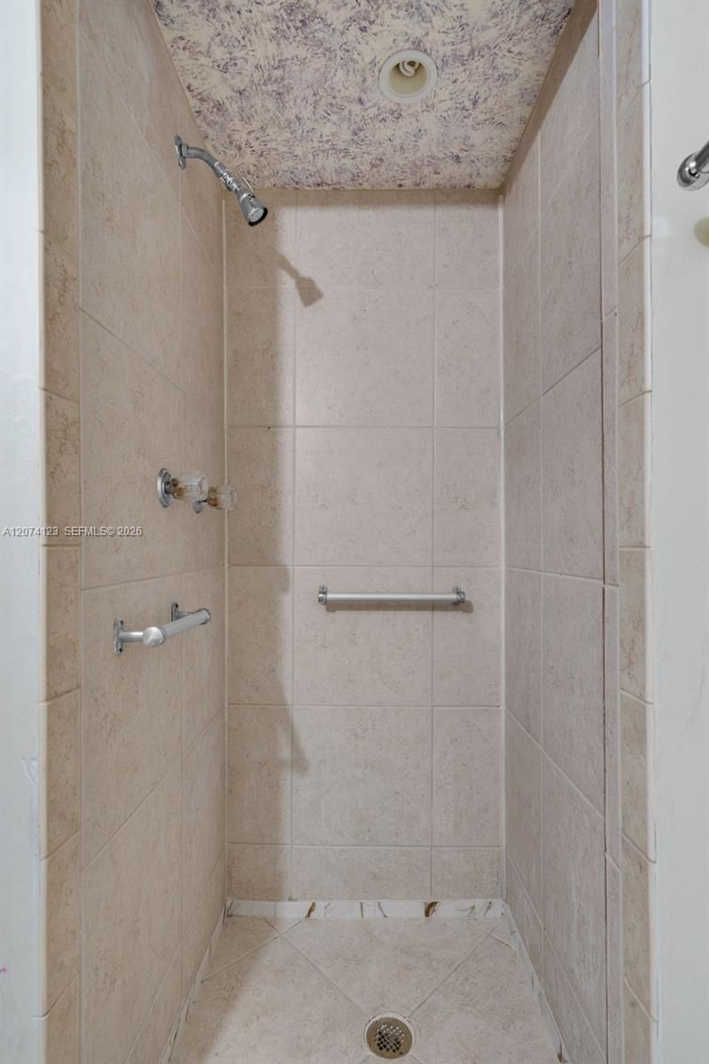 3711 Riverside Dr , Coral Springs, FL 33065 Photo