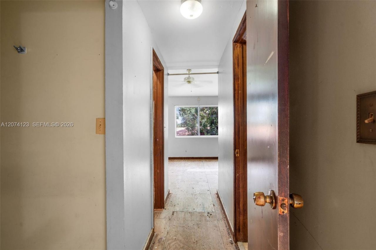 3711 Riverside Dr , Coral Springs, FL 33065 Photo
