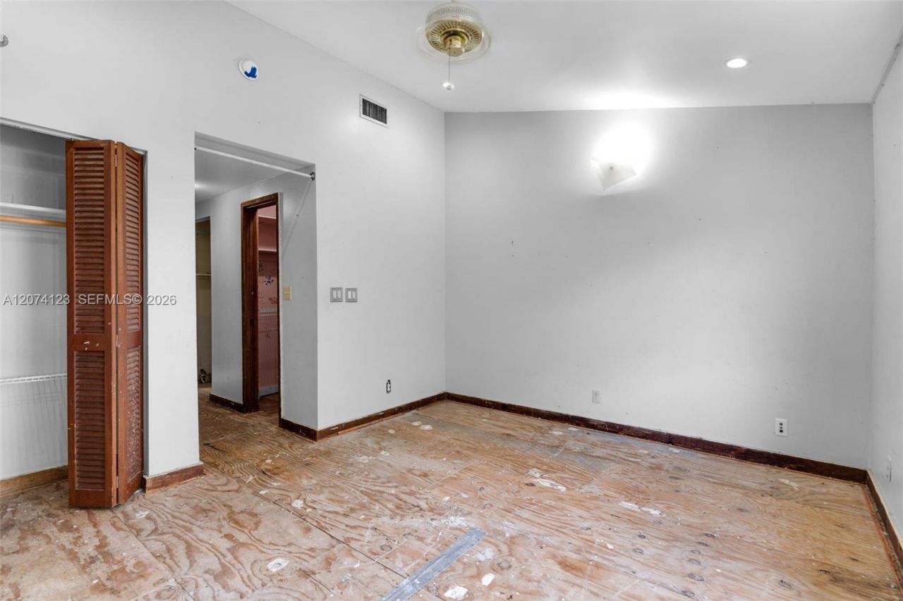 3711 Riverside Dr , Coral Springs, FL 33065 Photo