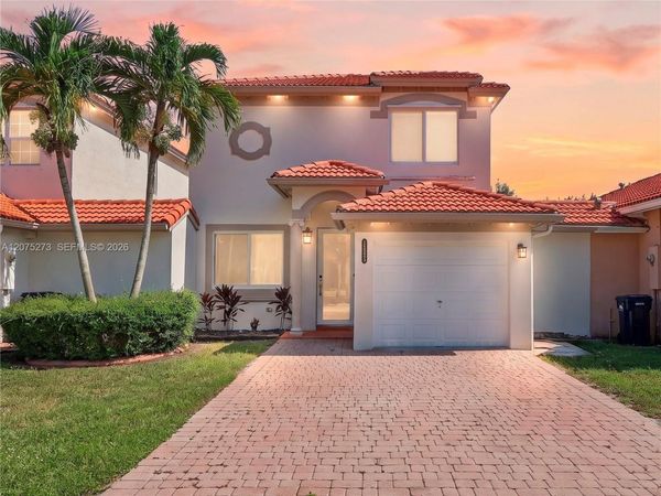 15392 SW 25th Ter , Miami, FL 33185