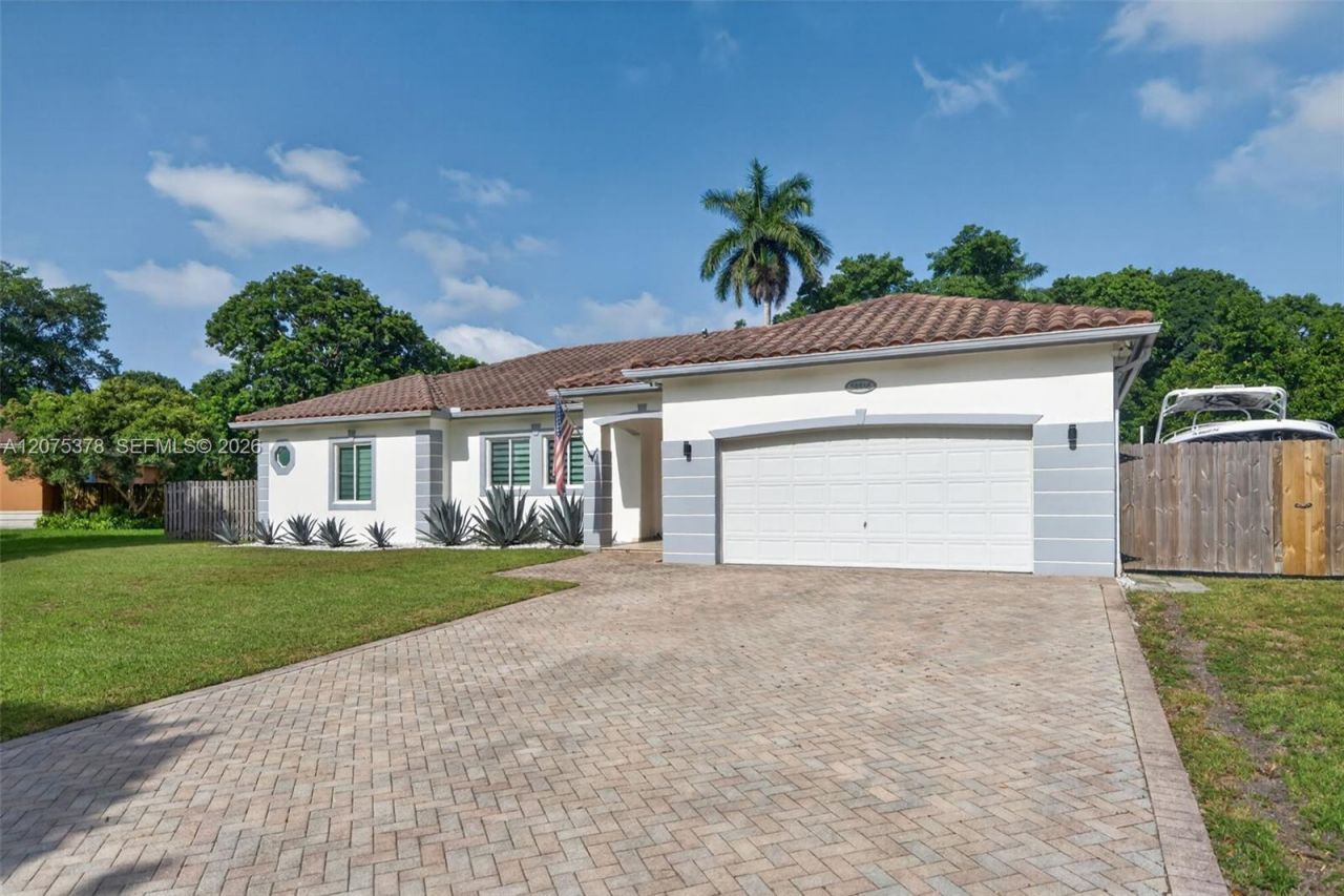 26602 SW 149th Ct, Homestead, FL 33032 Photo