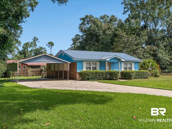 118 W Spruce Avenue, Foley, AL 36535