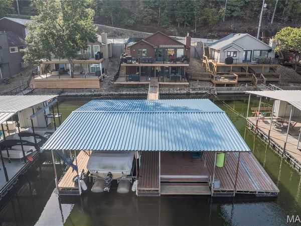 65 Westbrook Drive , Sunrise Beach, MO 65079