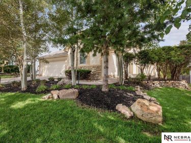 14866 Ogden Street, Omaha, NE 68116