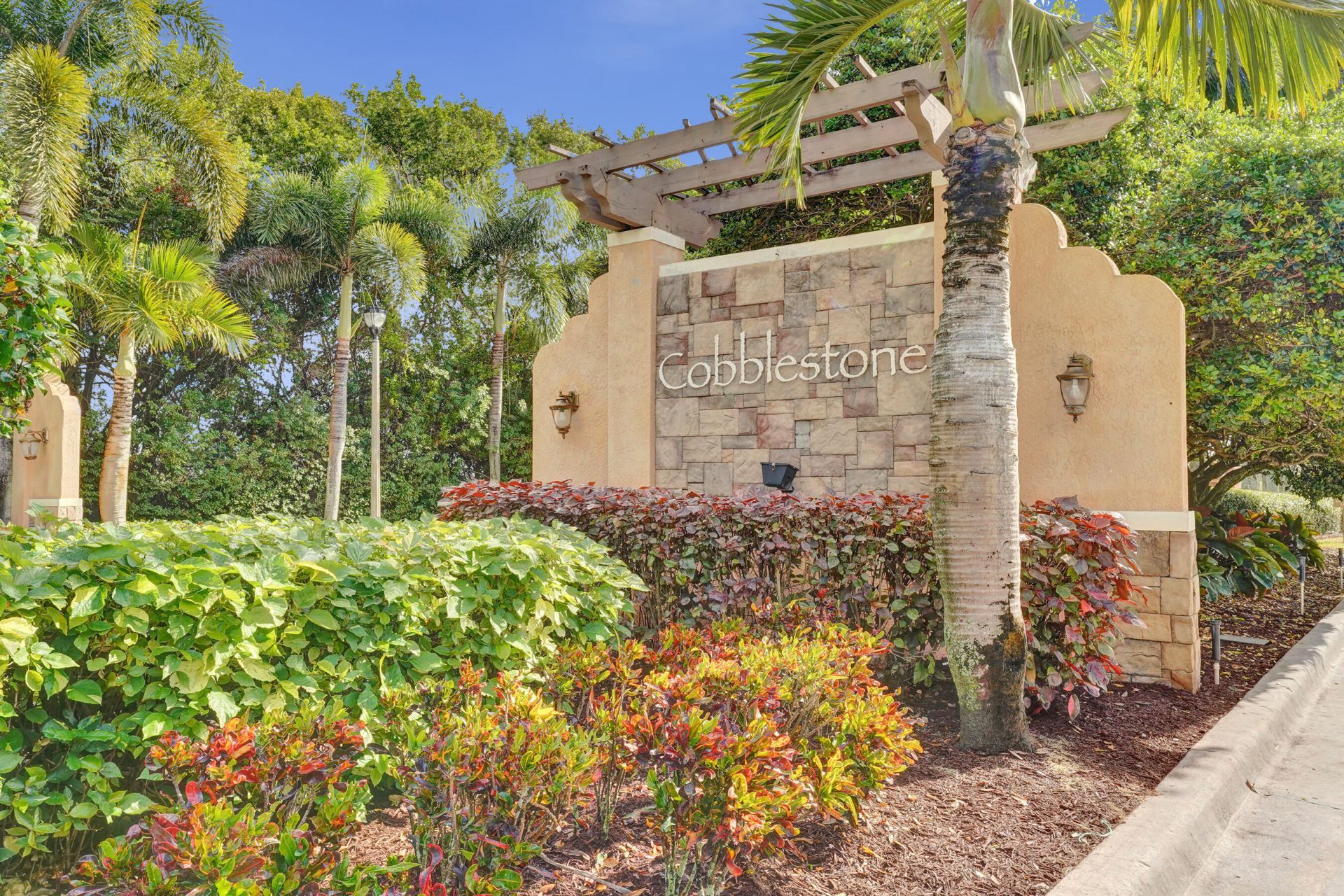 1326 SW 147th Terrace, Pembroke Pines, FL 33027 Photo