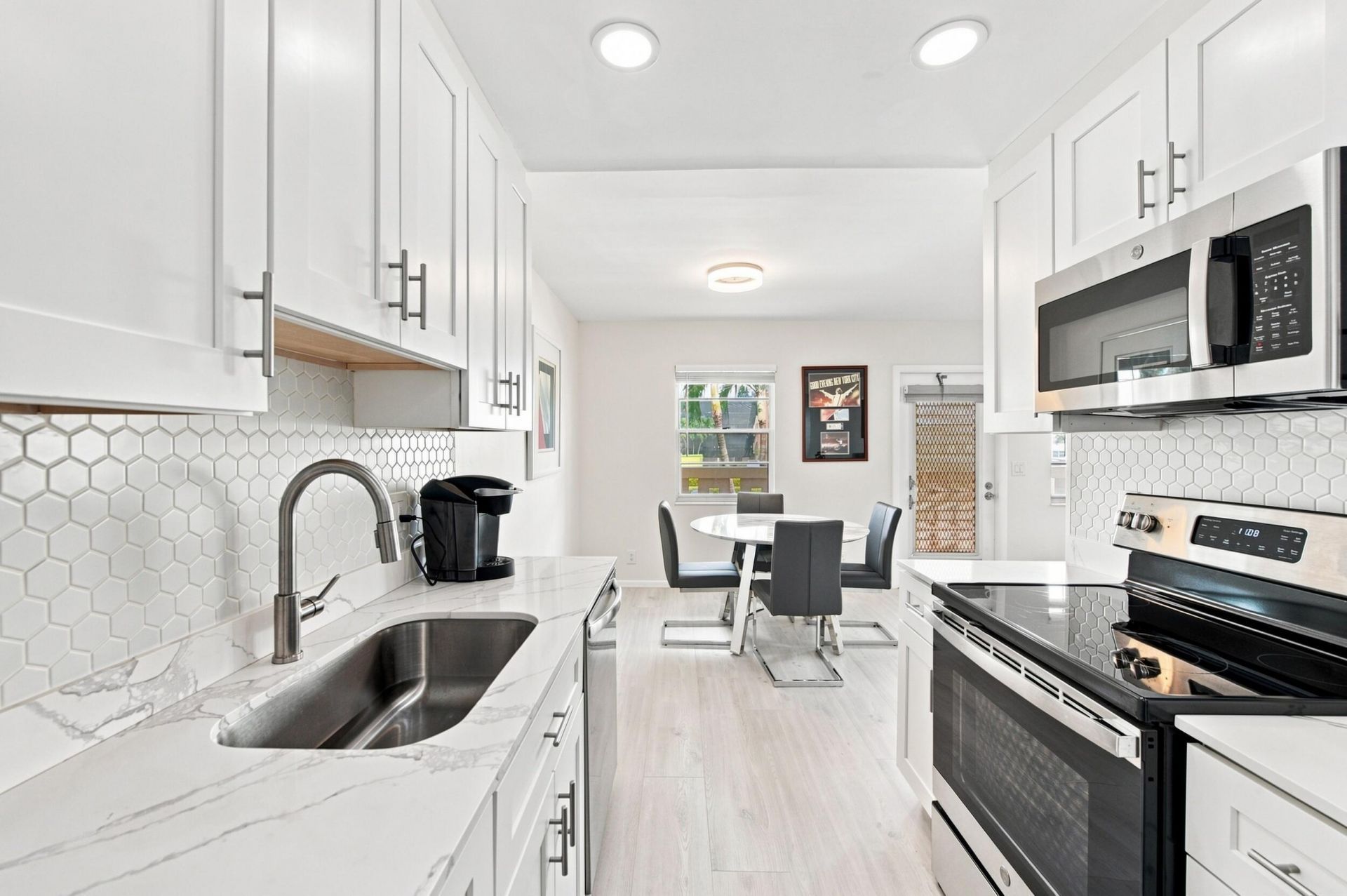 2069 Guildford D, Unit D, Boca Raton, FL 33434 Photo