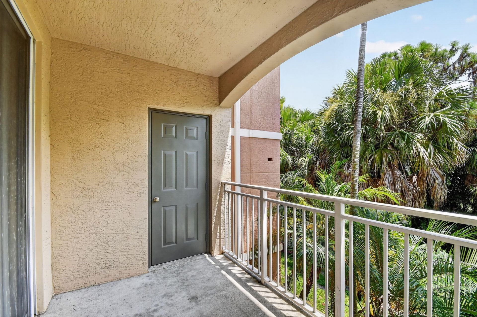 6370 Emerald Dunes Drive, Unit 203, West Palm Beach, FL 33411 Photo