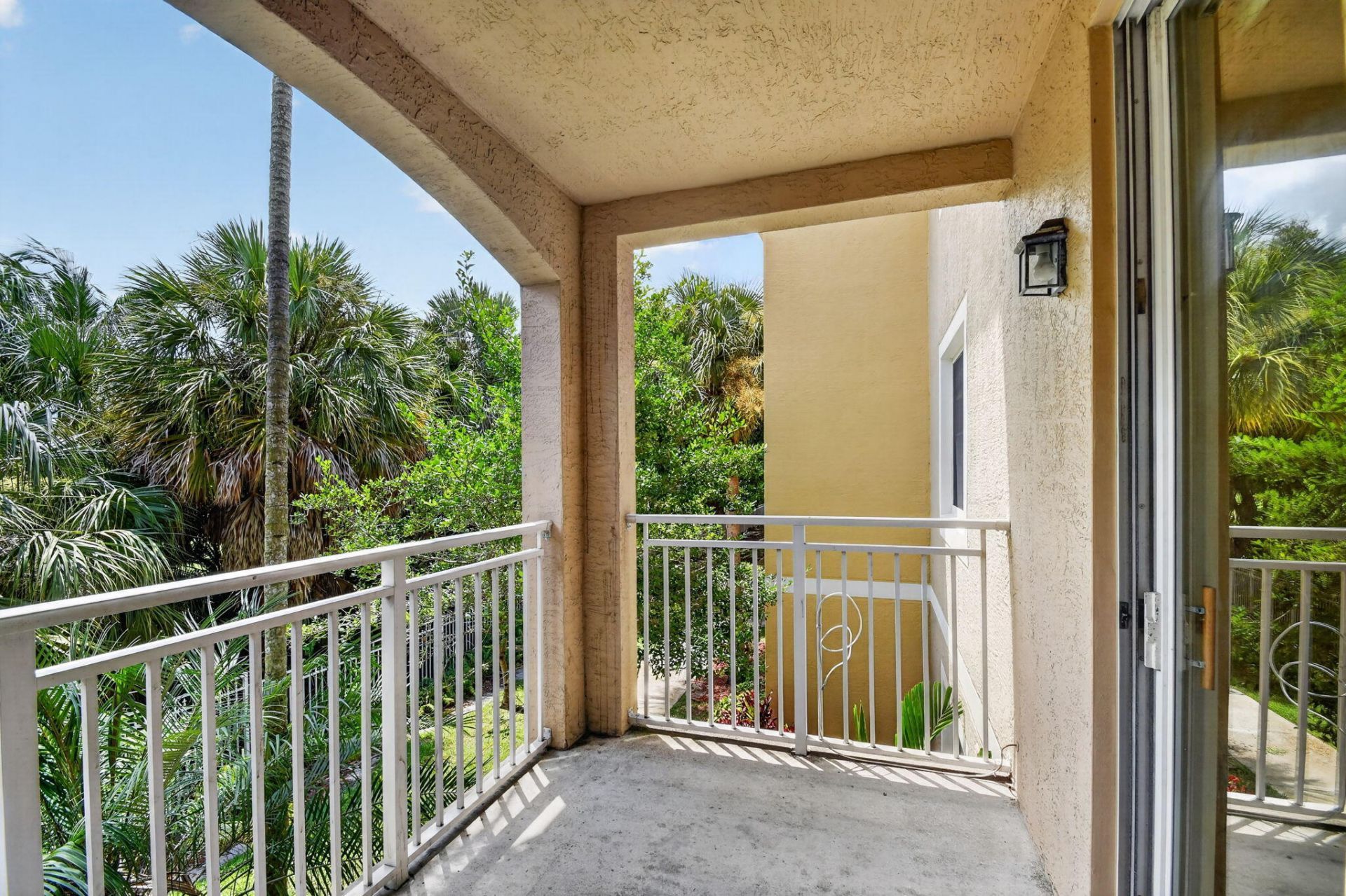 6370 Emerald Dunes Drive, Unit 203, West Palm Beach, FL 33411 Photo