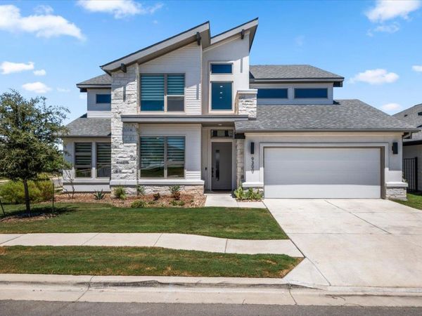 9300 Flatbush DR, Austin, TX 78744