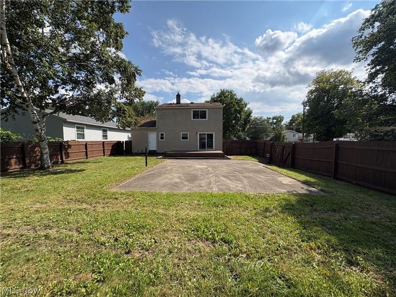 983 Jean Avenue , Akron, OH 44310 Photo 2