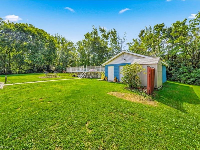 219 W Mennonite Road , Aurora, OH 44202 Photo 28