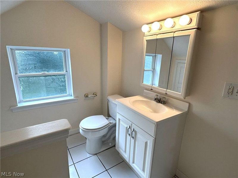 881 Harbor Street , Conneaut, OH 44030 Photo 32