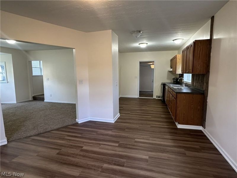 881 Harbor Street , Conneaut, OH 44030 Photo 6