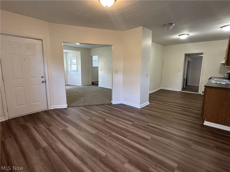 881 Harbor Street , Conneaut, OH 44030 Photo 7