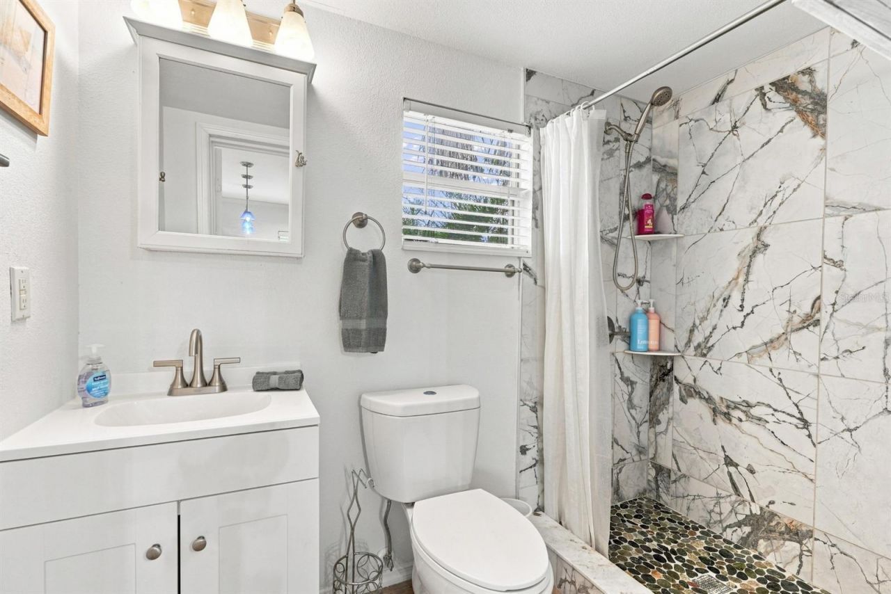 13123 4th Street E, Madeira Beach, FL 33708 Photo
