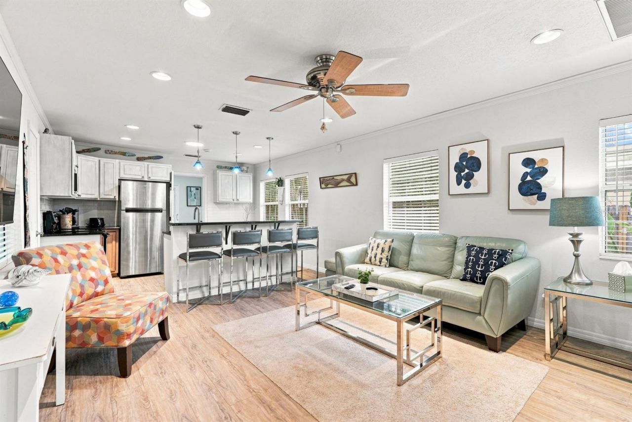 13123 4th Street E, Madeira Beach, FL 33708 Photo