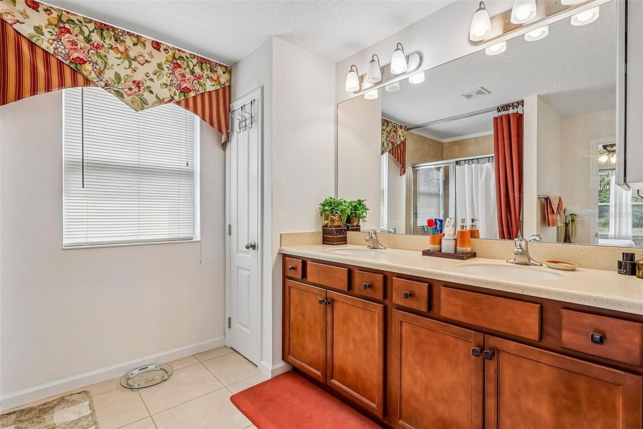 16700 Abbey Hill Court , Clermont, FL 34711 Photo