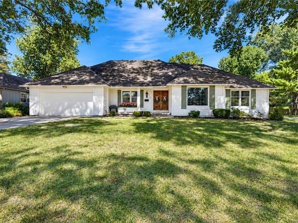 5000 W 97th Terrace, Overland Park, KS 66207