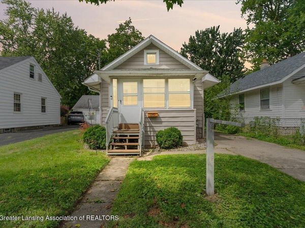 1349 N Jenison Avenue, Lansing, MI 48915