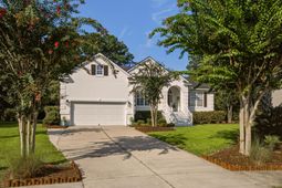 1428 Oakhurst Drive photo 4