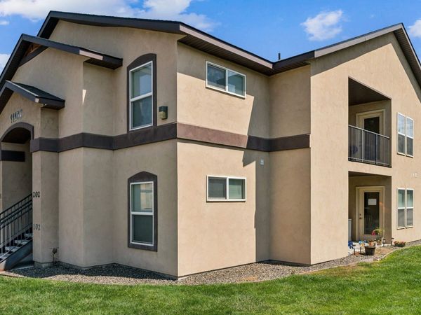 11187 W Brassy Cove Loop, Nampa, ID 83651