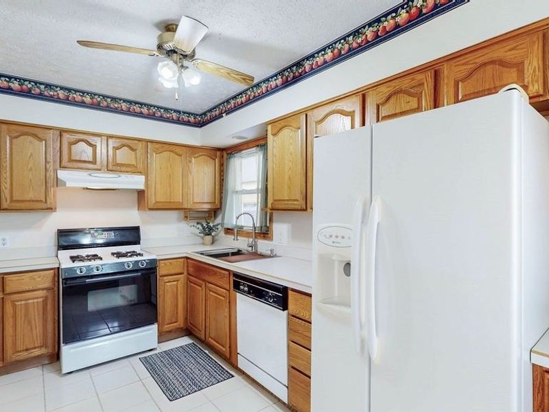 841 Caddo Avenue, Akron, OH 44305 Photo 15