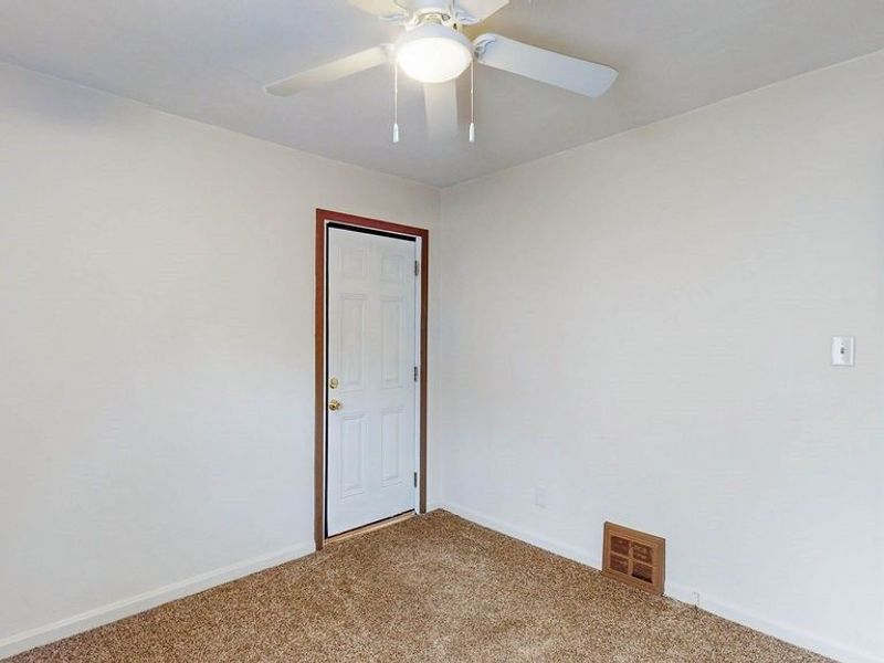 841 Caddo Avenue , Akron, OH 44305 Photo 21