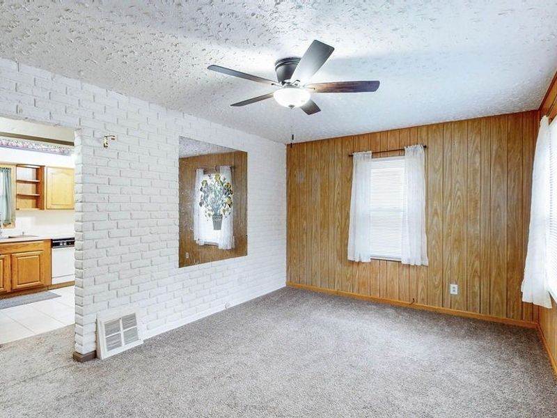 841 Caddo Avenue, Akron, OH 44305 Photo 4