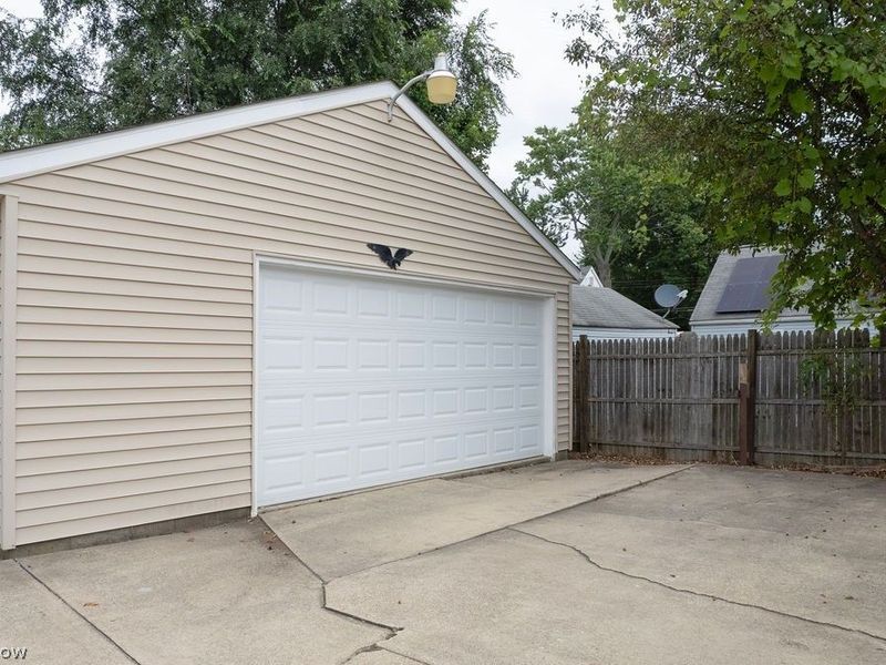 841 Caddo Avenue , Akron, OH 44305 Photo 42