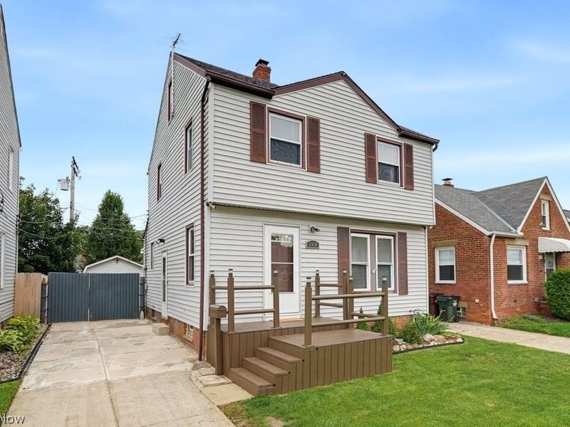 2918 Parklane Drive, Parma, OH 44134 Photo 2