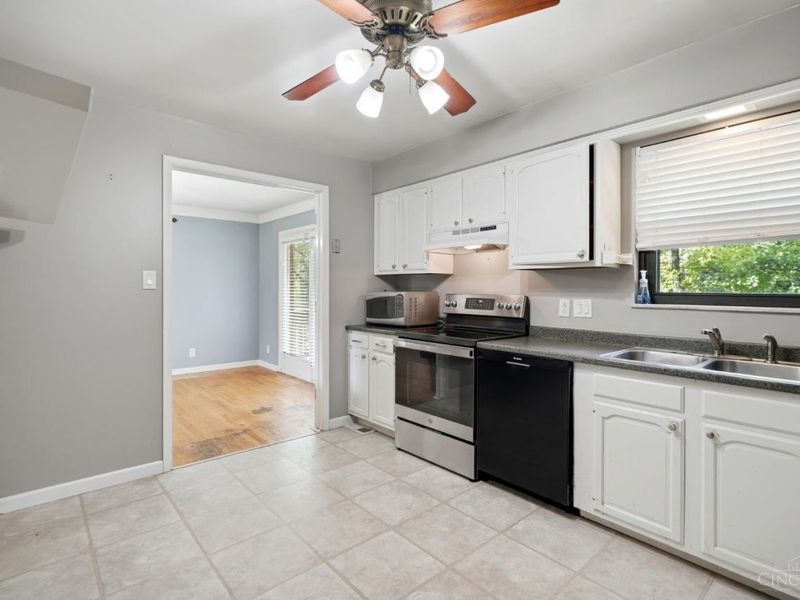 3641 Gailynn Drive, Cincinnati, OH 45211 Photo 14