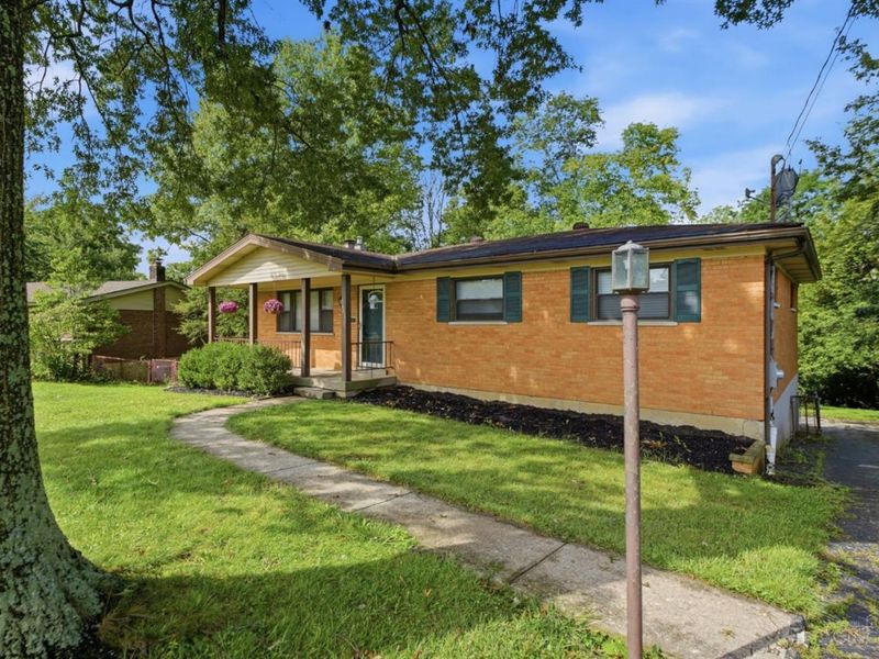 3641 Gailynn Drive, Cincinnati, OH 45211 Photo 2
