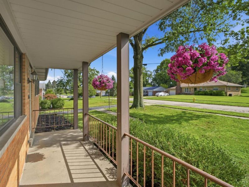3641 Gailynn Drive, Cincinnati, OH 45211 Photo 3