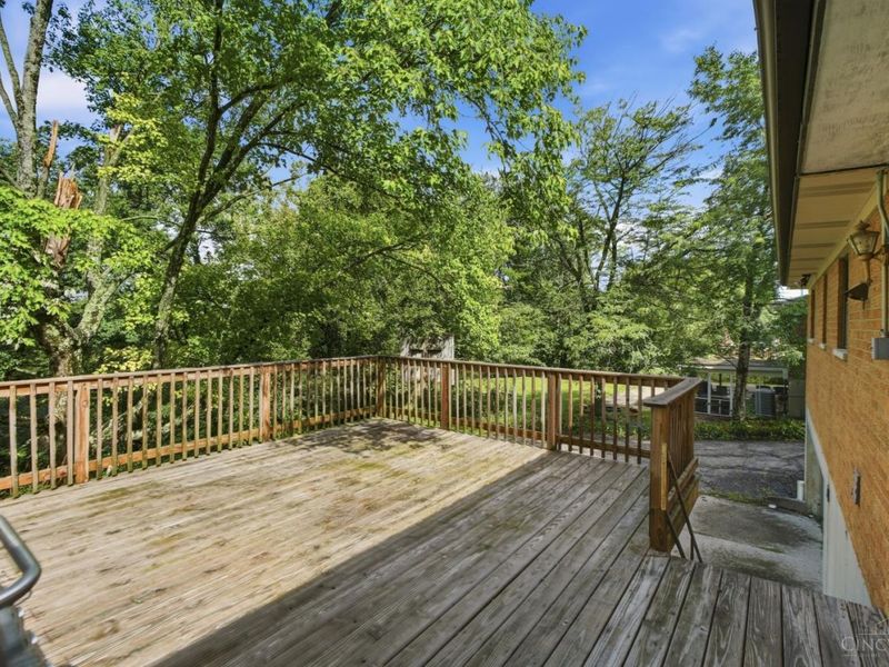 3641 Gailynn Drive, Cincinnati, OH 45211 Photo 43