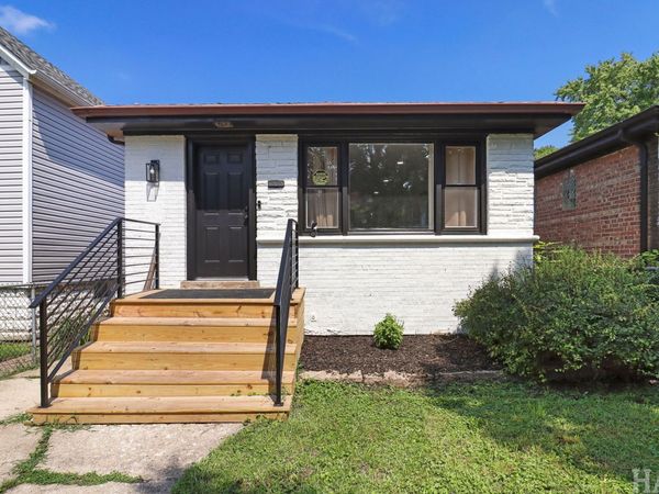 5338 W Kinzie Street , Chicago, IL 60644