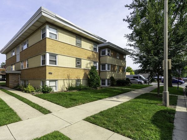 1194 S Kenilworth Avenue , Unit 1W, Oak Park, IL 60304