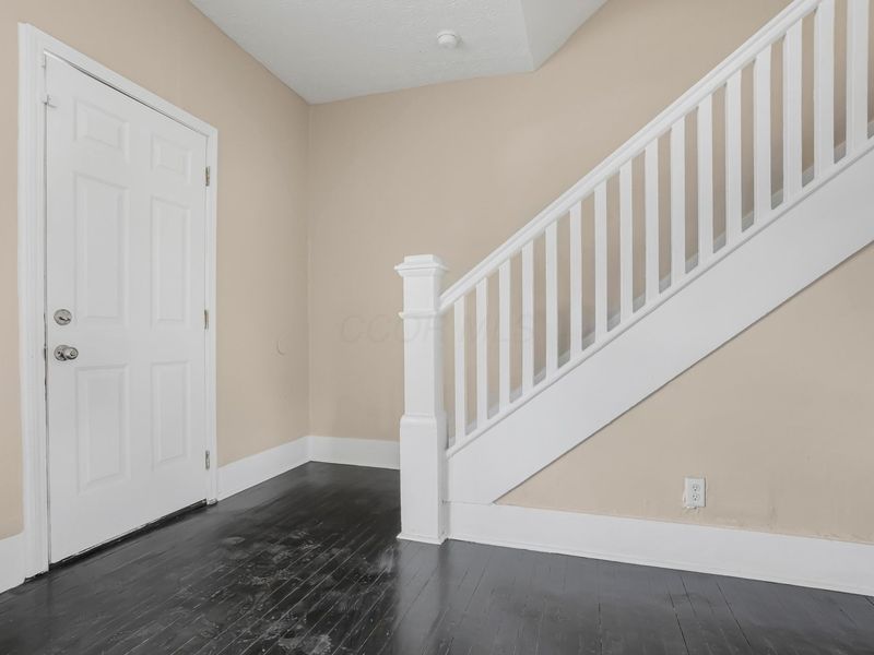 172 S Richardson Avenue , Columbus, OH 43204 Photo 3