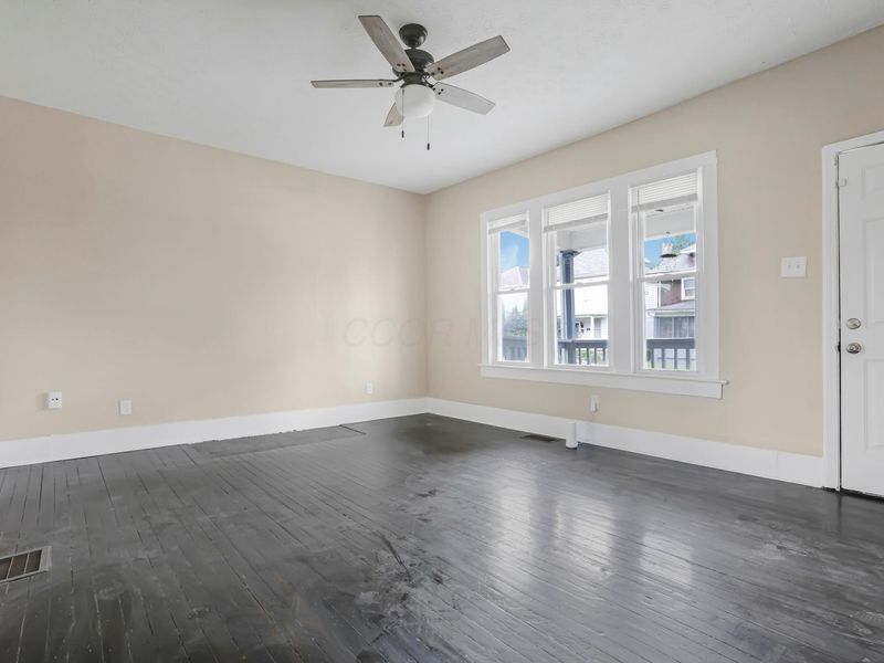 172 S Richardson Avenue , Columbus, OH 43204 Photo 9