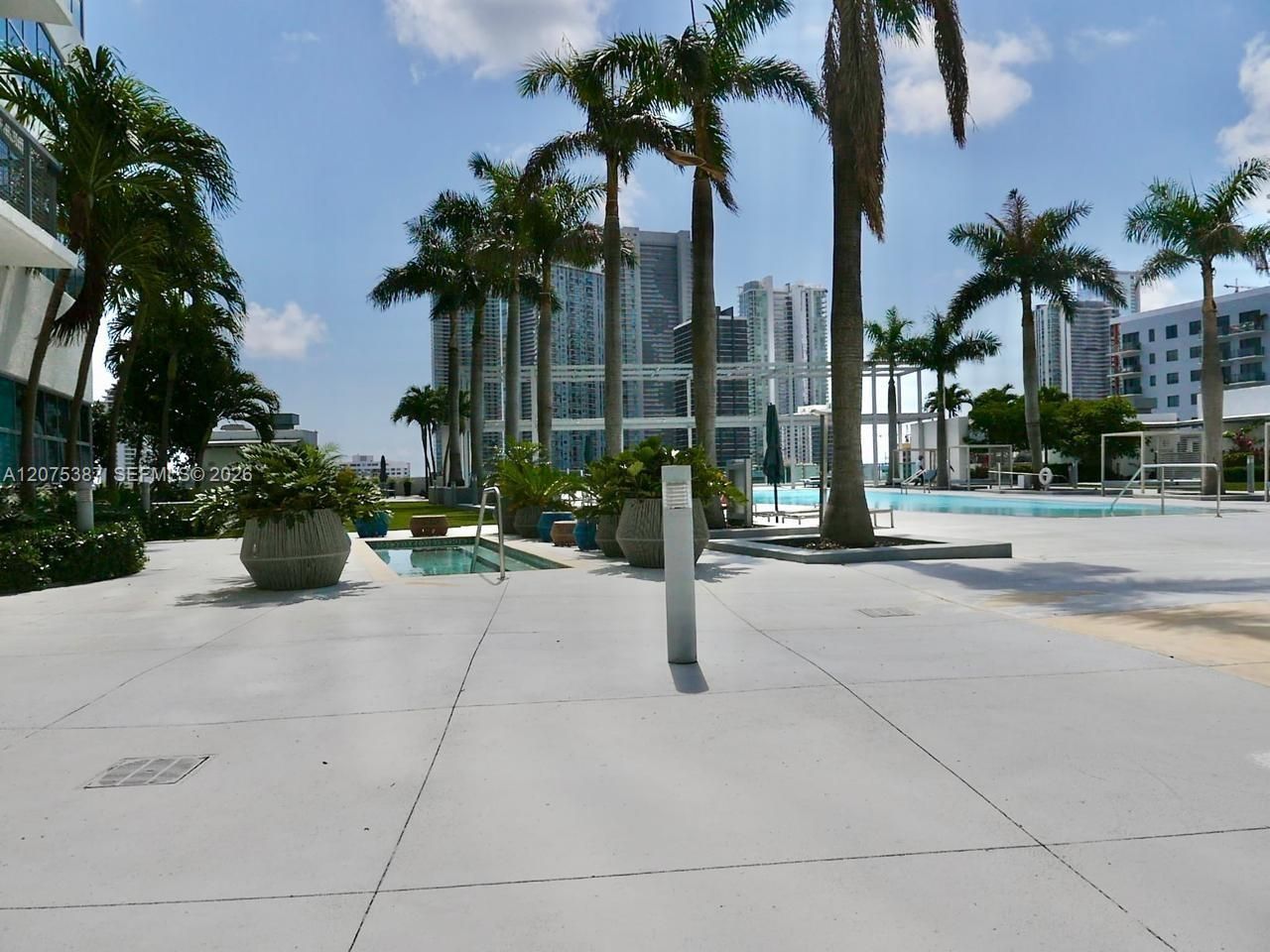 3301 NE 1st Ave, Unit H0915, Miami, FL 33137 Photo