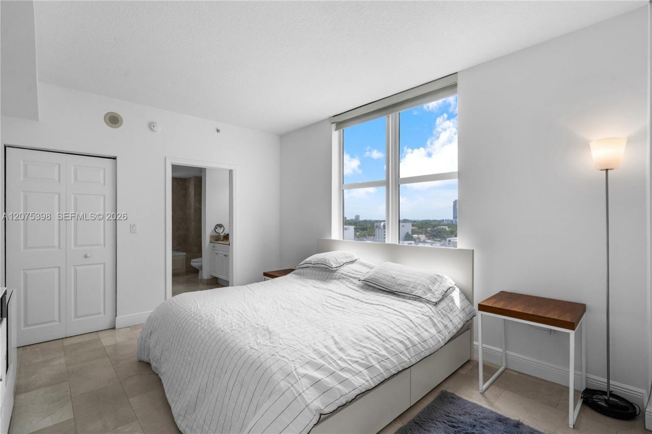 357 Almeria Ave, Unit 1105, Coral Gables, FL 33134 Photo