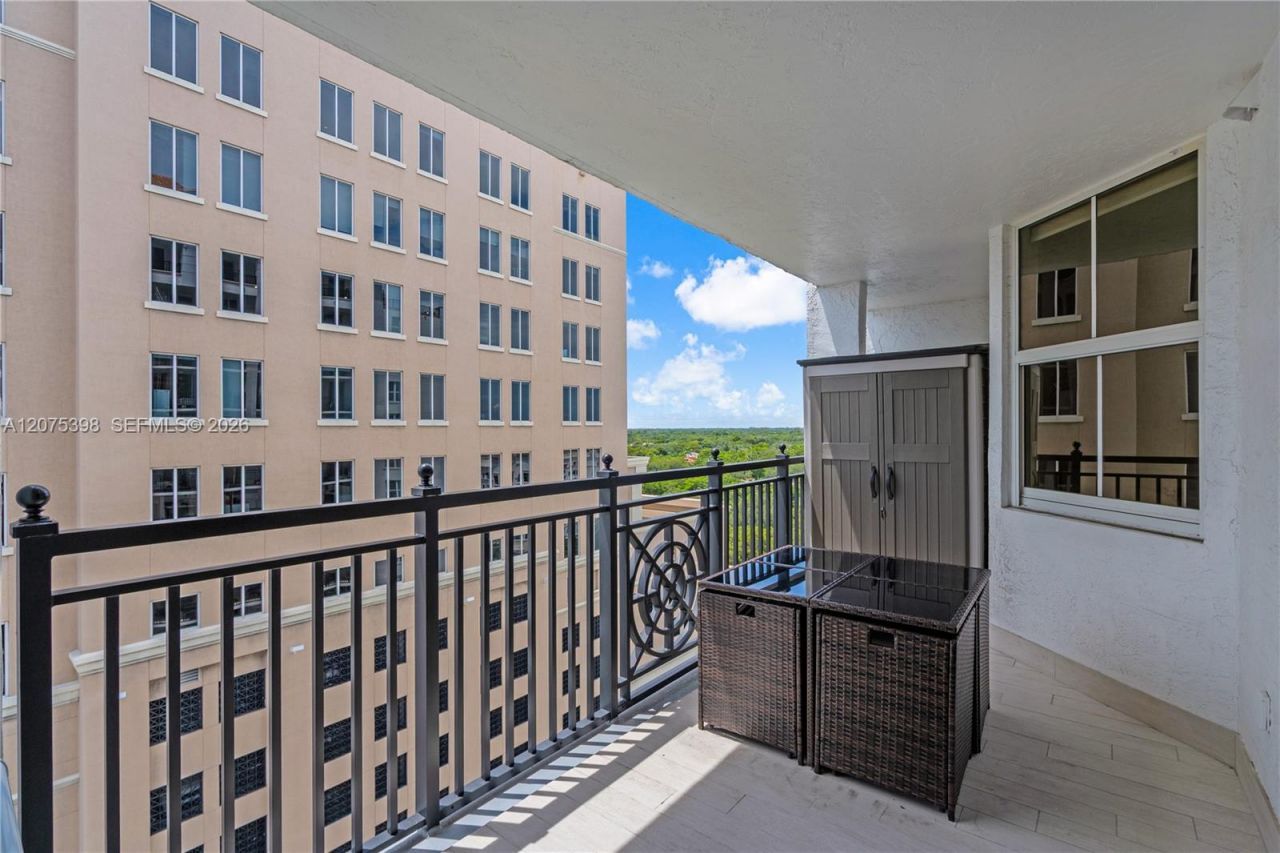 357 Almeria Ave, Unit 1105, Coral Gables, FL 33134 Photo
