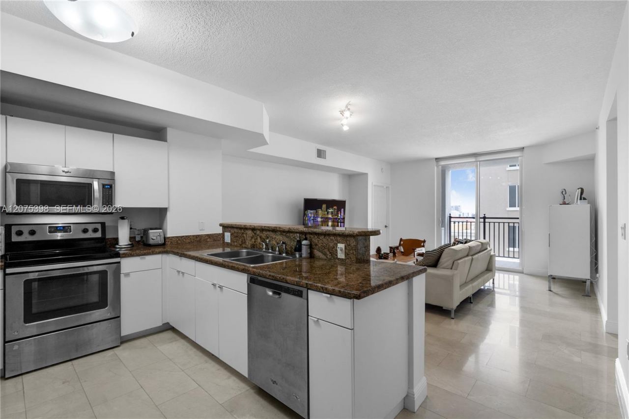 357 Almeria Ave, Unit 1105, Coral Gables, FL 33134 Photo