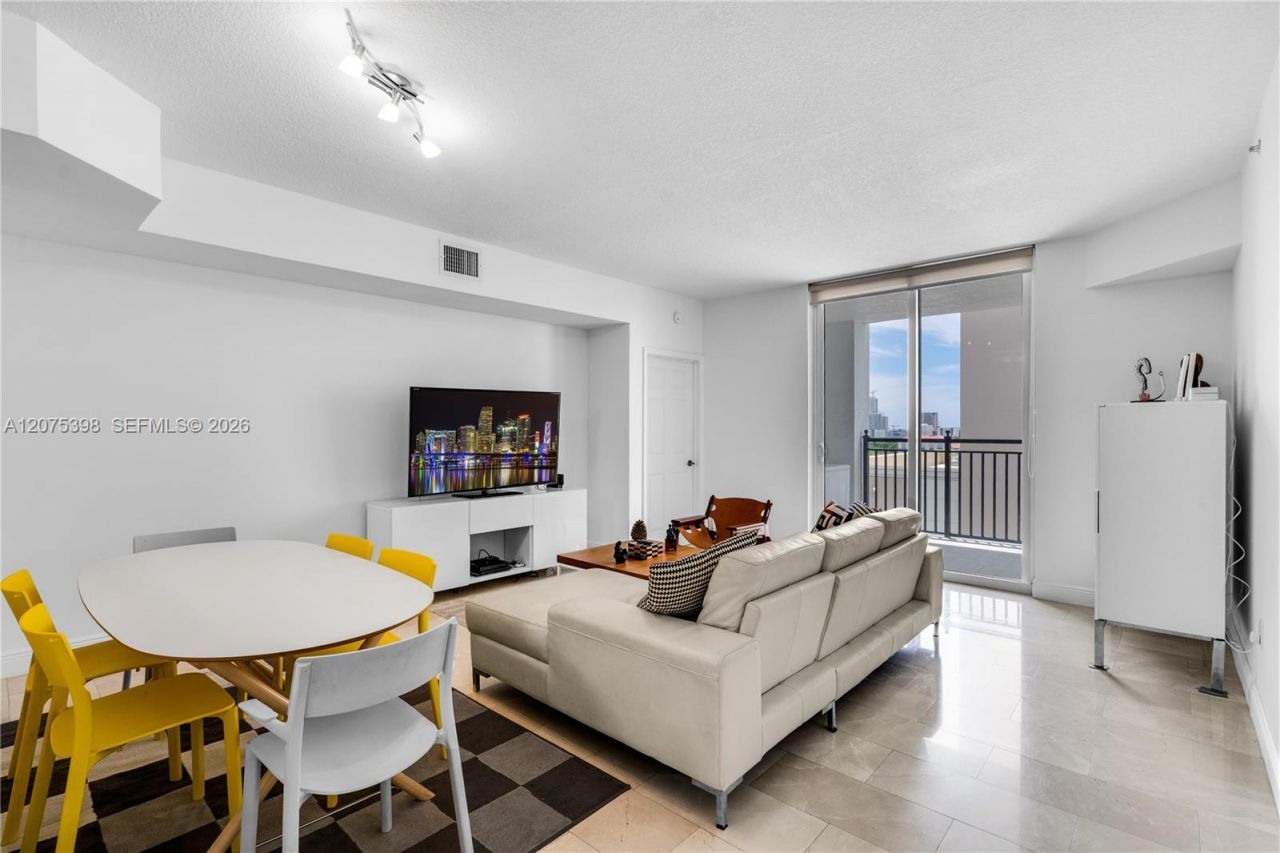 357 Almeria Ave, Unit 1105, Coral Gables, FL 33134 Photo
