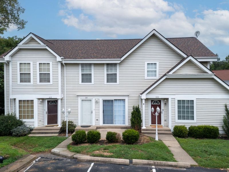 323 Bluegrass Avenue, Southgate, KY 41071 Photo 1
