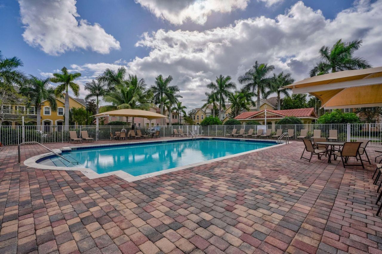 615 Dakota Drive, Jupiter, FL 33458 Photo