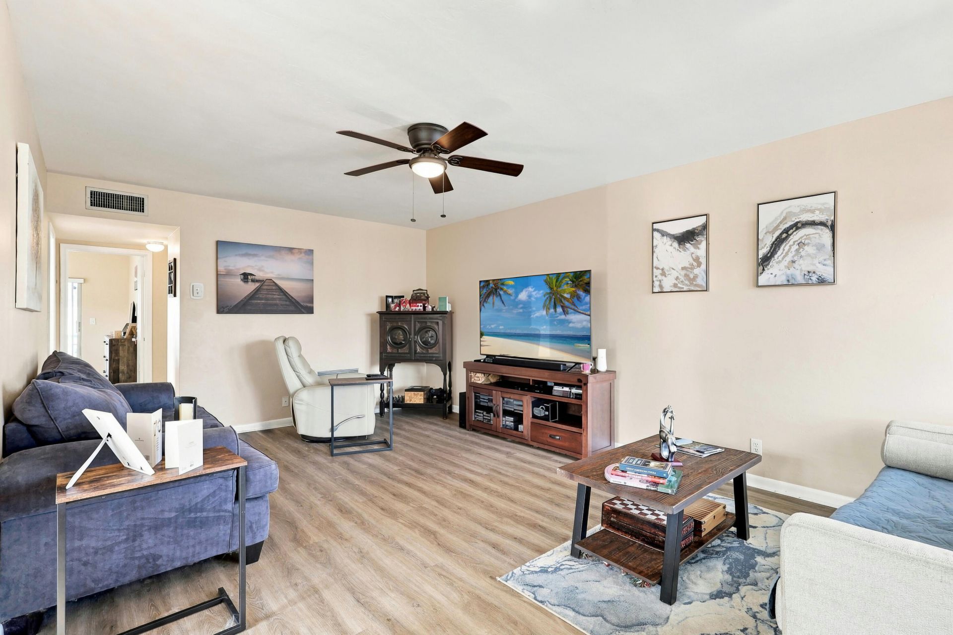2920 Cynthia Lane, Unit 202, Lake Worth Beach, FL 33461 Photo